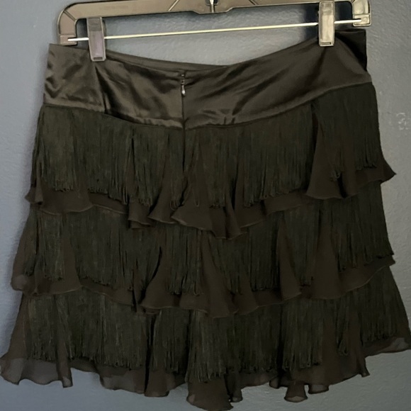 BEBE 100% Silk Fringe Ruffle Black Mini Skirt Size Small Zip Up Flowy VTG Y2K - Picture 3 of 7
